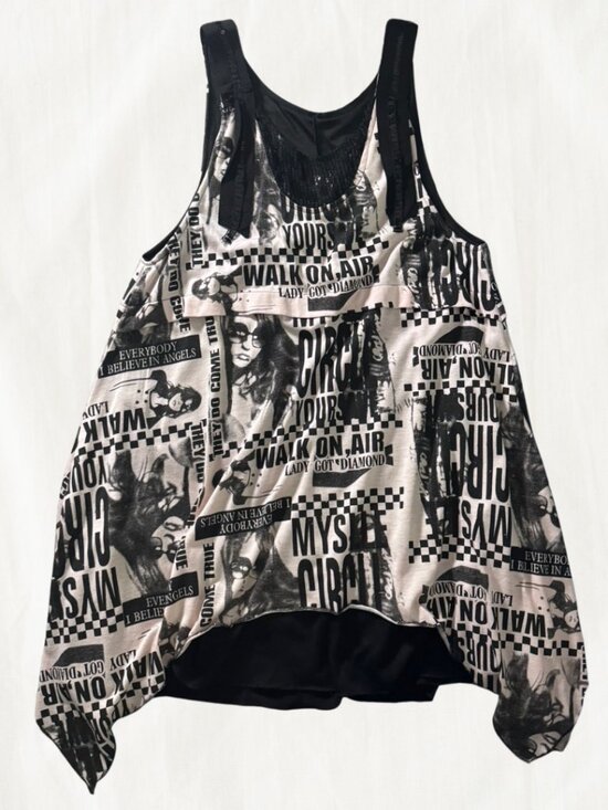 Dresses & Skirts - Graphic Print Sleeveless Dress (No Brand Tags)